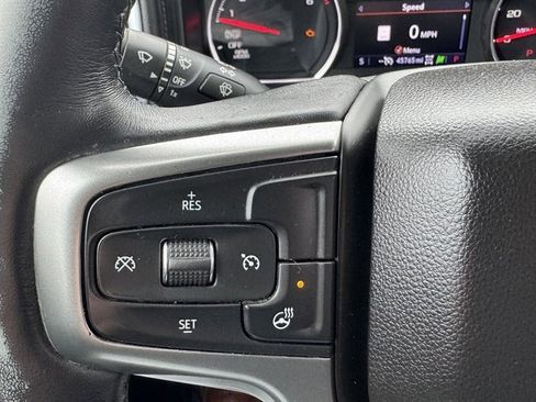 Used 2021 Chevrolet Silverado 1500 LTZ AWD/4WD image 19
