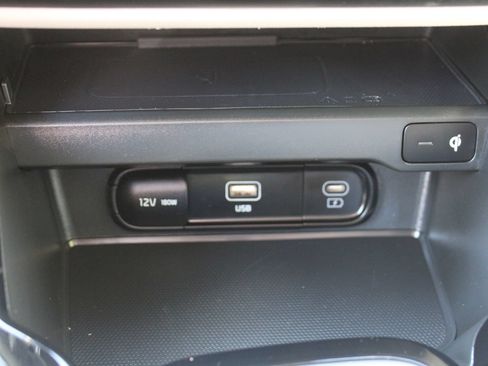 Certified 2025 Kia Soul EX FWD image 38