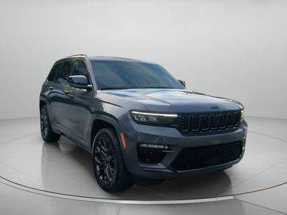 Used 2025 Jeep Grand Cherokee Summit w/ Obsidian Package