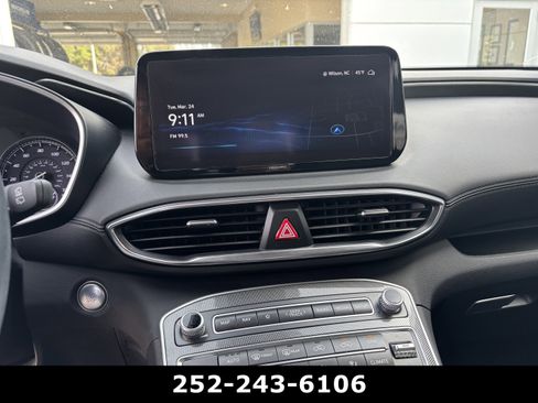 Used 2023 Hyundai Santa Fe SEL image 13