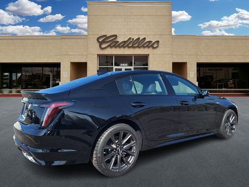 New 2026 Cadillac CT5 V image 3