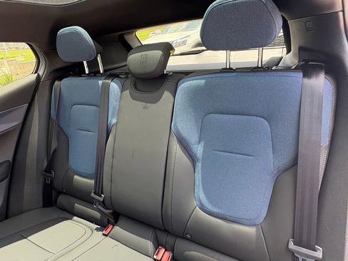 New 2025 Volvo EX30 Plus w/ Protection Package Premier image 20