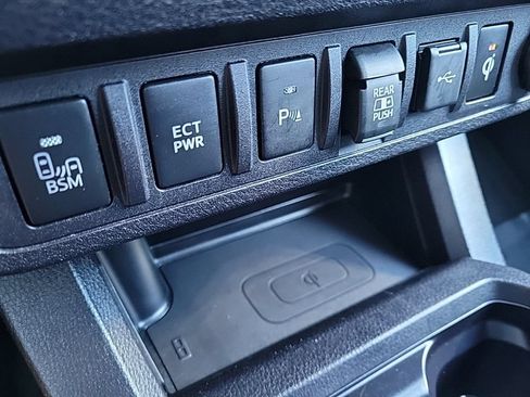 Used 2021 Toyota Tacoma TRD Sport w/ Technology Package AWD/4WD image 30