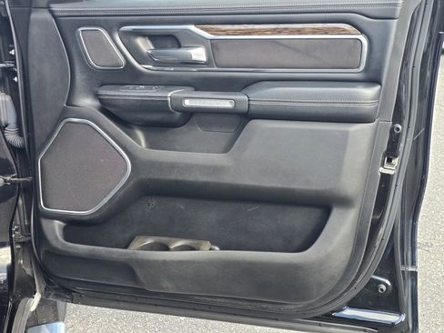 Used 2019 RAM 1500 Laramie image 46