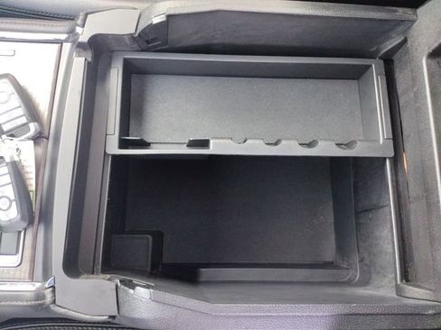 Used 2021 Ford Expedition Limited image 29