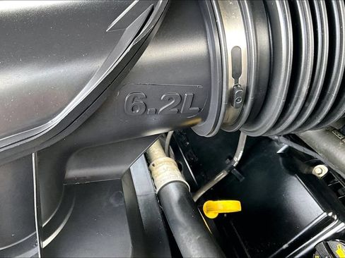 Used 2019 Ford F250 Lariat w/ Lariat Value Package AWD/4WD image 32