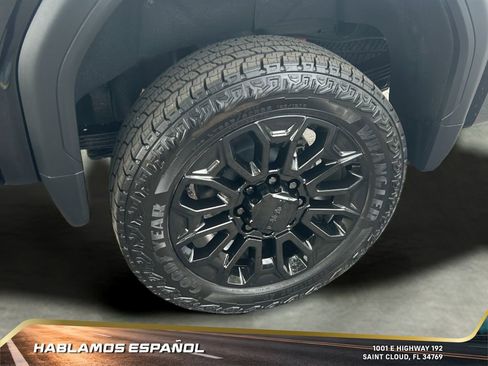 New 2026 GMC Sierra 2500 Denali w/ Denali Reserve Package image 11
