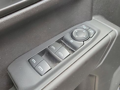 Used 2021 Chevrolet Silverado 1500 Custom image 10