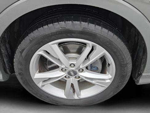 Used 2020 Audi Q3 2.0T Premium w/ Convenience Package image 34