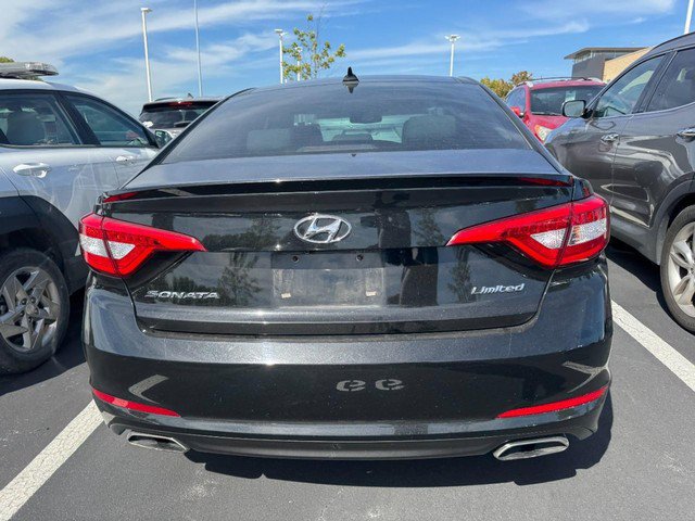 Used 2016 Hyundai Sonata Limited w/ Option Group 04 FWD image 3