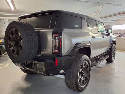 New 2026 GMC Hummer EV 3X w/ Carbon Fiber Edition Package AWD/4WD image 8