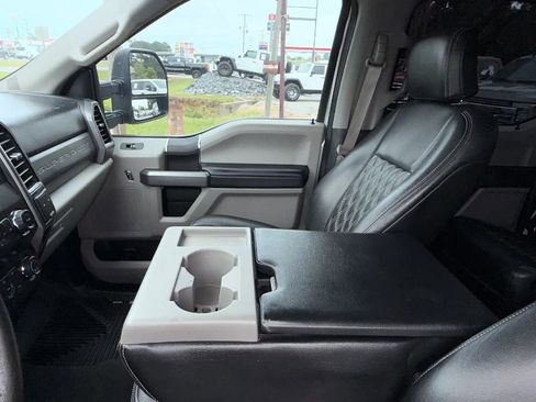 Used 2019 Ford F350 XLT AWD/4WD image 8