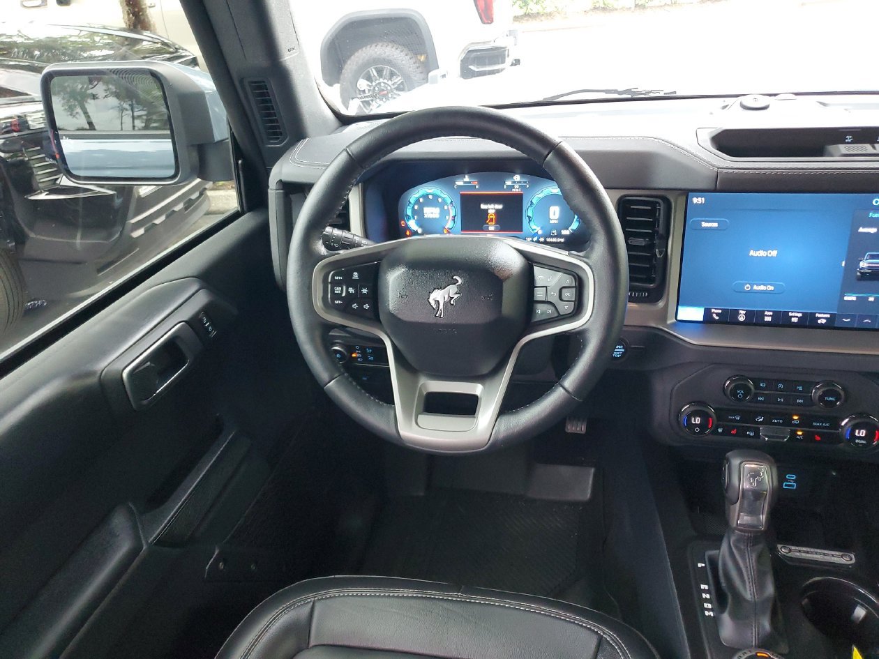 Used 2025 Ford Bronco Outer Banks AWD/4WD image 12