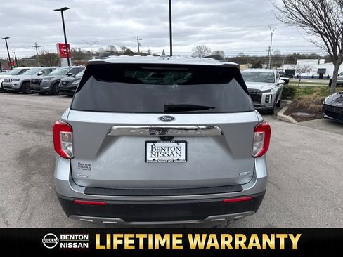 Used 2020 Ford Explorer XLT w/ Equipment Group 202A image 8