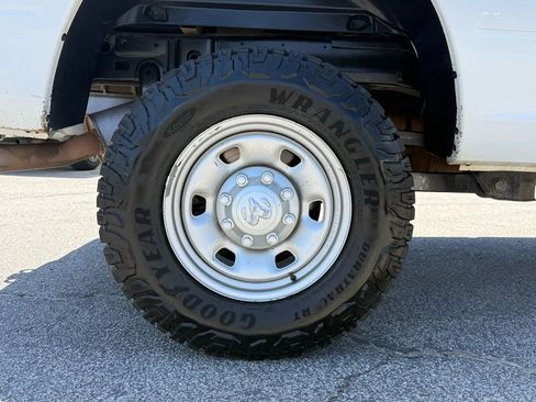 Used 2017 RAM 2500 Tradesman w/ Protection Group AWD/4WD image 9