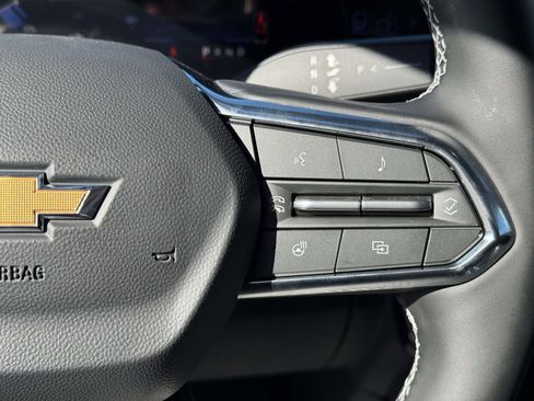 New 2026 Chevrolet Equinox EV LT image 15