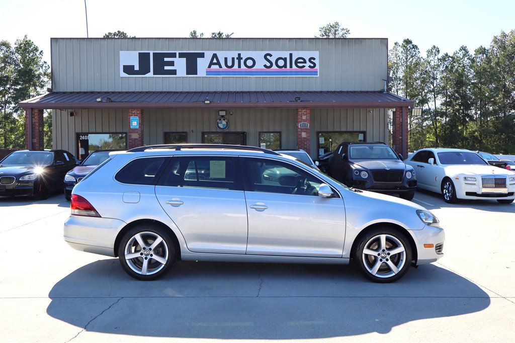 Used 2010 Volkswagen Jetta TDI FWD image 8