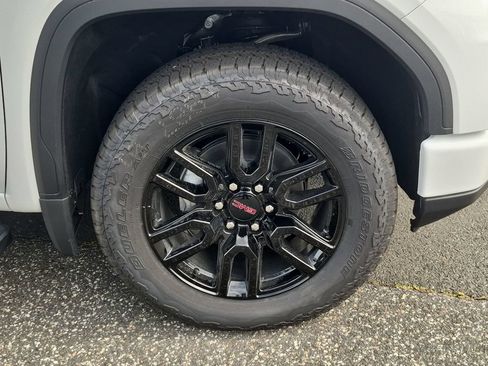 New 2026 GMC Sierra 1500 Elevation w/ Elevation Premium Package AWD/4WD image 25