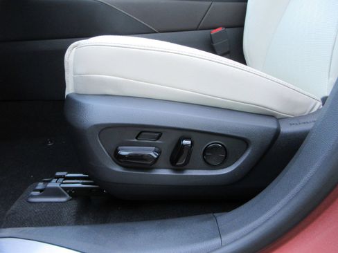 New 2026 Lexus RX 350 AWD image 33