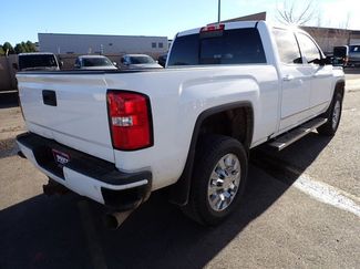 Used 2017 GMC Sierra 2500 Denali w/ Duramax Plus Package video 4