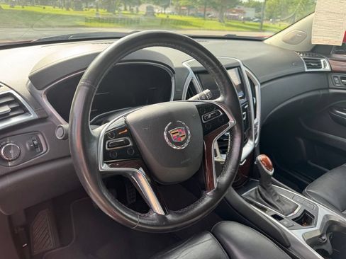 Used 2016 Cadillac SRX Performance FWD image 4