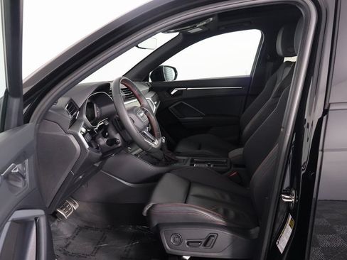 Used 2025 Audi Q3 2.0T Premium Plus w/ Premium Plus Package AWD/4WD image 10