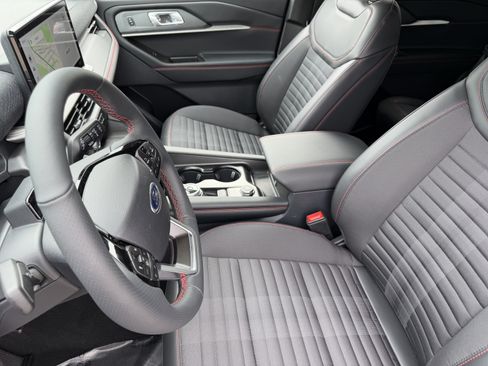 New 2026 Ford Explorer ST-Line AWD/4WD image 10
