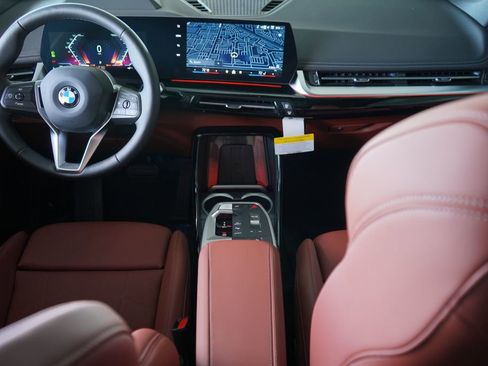 New 2026 BMW X1 xDrive28i w/ Technology Package image 13