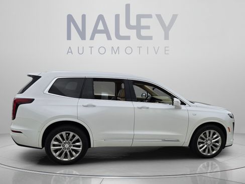 Used 2022 Cadillac XT6 Premium Luxury w/ Platinum Package FWD image 5