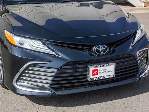 Certified 2023 Toyota Camry XLE image 5