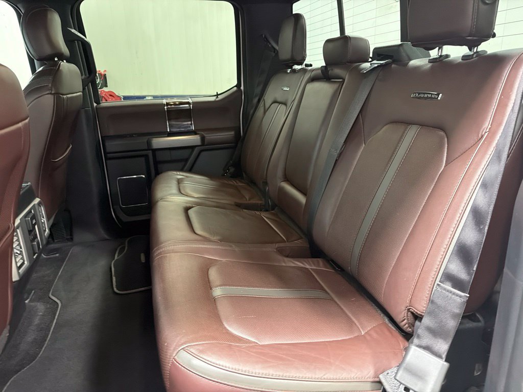 Used 2016 Ford F150 Platinum w/ Equipment Group 701A Luxury AWD/4WD image 12