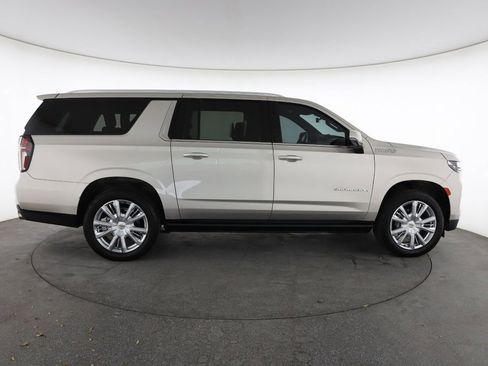 Used 2024 Chevrolet Suburban High Country w/ Max Trailering Package image 14