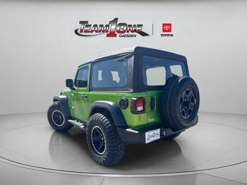 Used 2025 Jeep Wrangler Sport AWD/4WD image 6