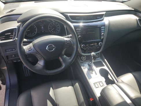 Used 2022 Nissan Murano SV AWD/4WD image 14