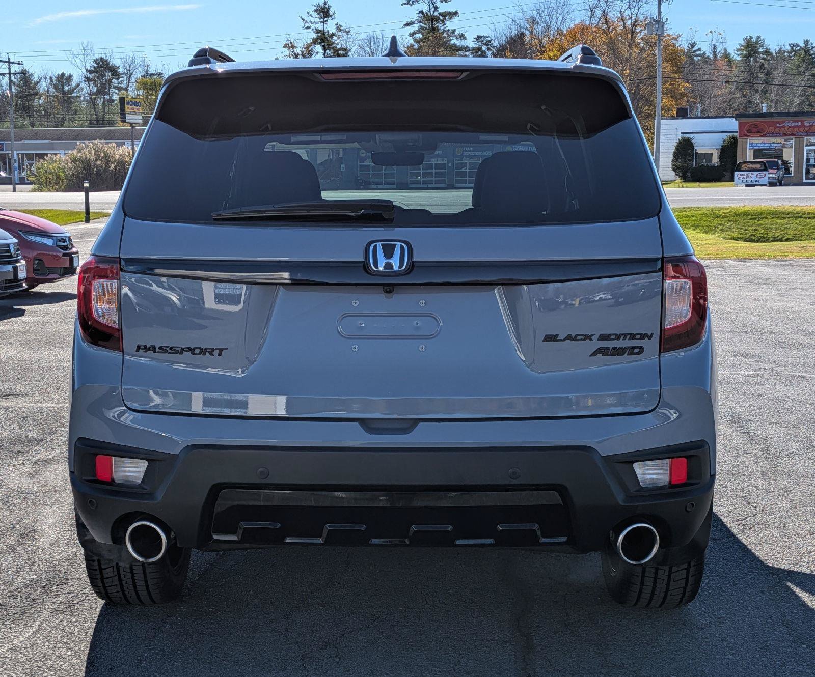 Certified 2024 Honda Passport Black Edition image 9