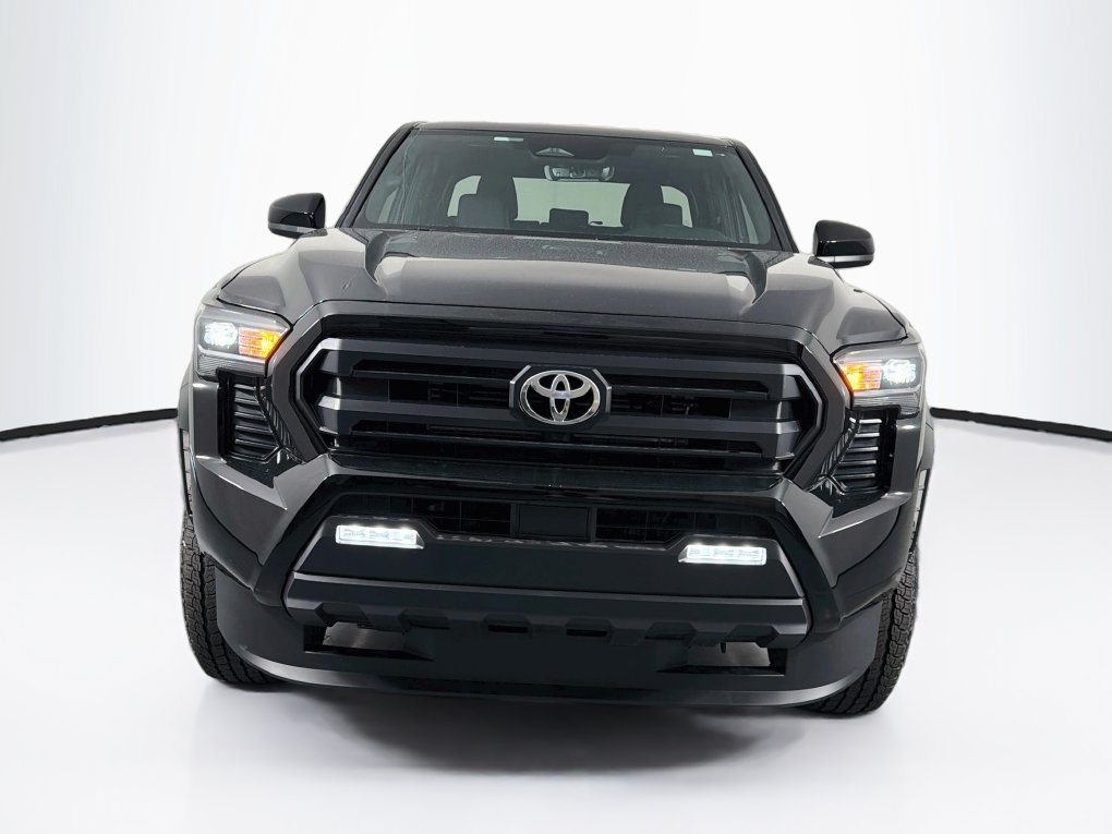Used 2026 Toyota Tacoma SR5 RWD image 2