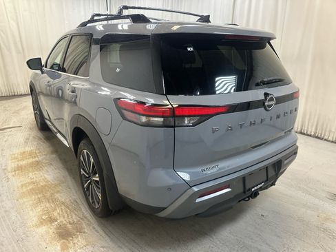 New 2026 Nissan Pathfinder Platinum AWD/4WD image 2