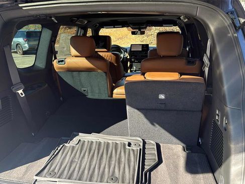 Used 2023 INFINITI QX80 Sensory w/ Cargo Package image 31