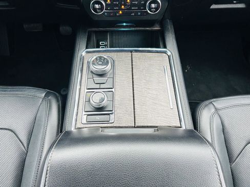 Used 2019 Ford Expedition Max Limited w/ Driver Assistance Package image 26