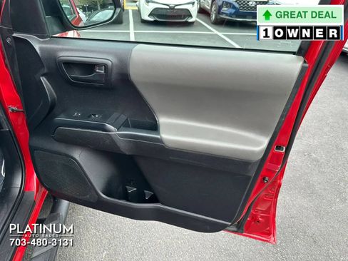 Used 2022 Toyota Tacoma SR w/ SR Convenience Package RWD image 19