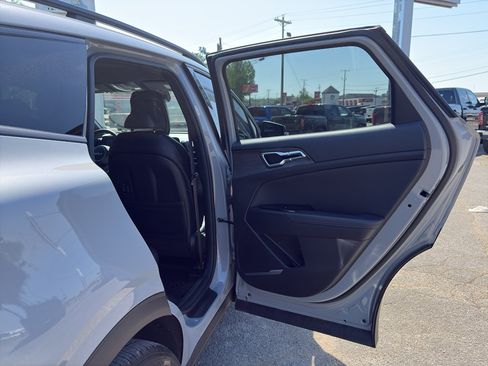 Used 2024 Kia Sportage X-Line AWD/4WD image 21