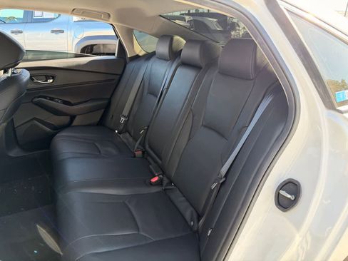 Used 2025 Honda Accord Touring image 10