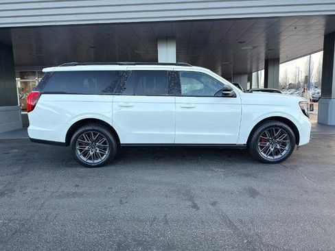 Certified 2025 Ford Expedition Max Platinum w/ Stealth Performance Package image 3