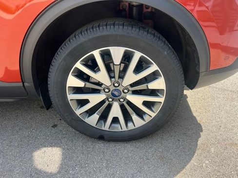 Used 2020 Ford Escape Titanium AWD/4WD image 10