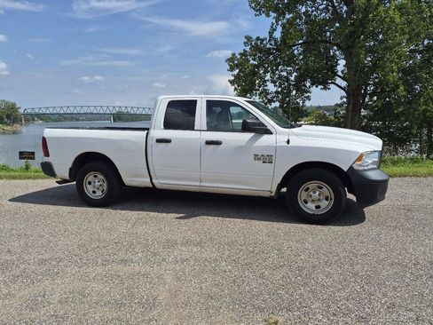 Used 2019 RAM 1500 Tradesman RWD image 4