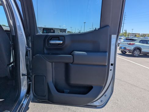 Certified 2020 Chevrolet Silverado 1500 Custom Trail Boss w/ Custom Convenience Package AWD/4WD image 34