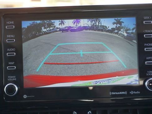 Used 2021 Toyota Corolla XLE image 11