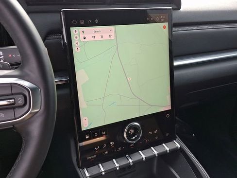 Used 2025 GMC Terrain Elevation image 18