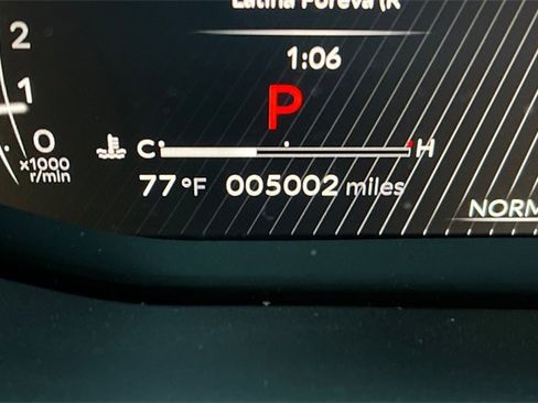 Certified 2025 Acura MDX w/ Technology Package image 31