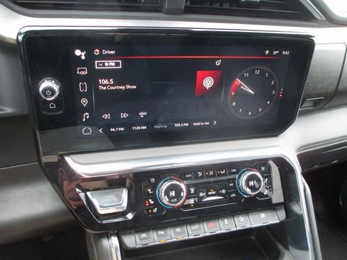 Certified 2023 GMC Sierra 1500 Denali image 31